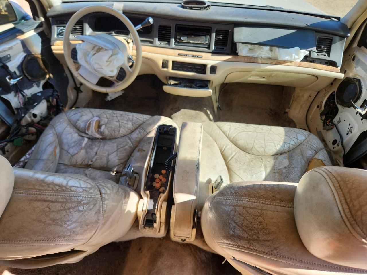 1996 Lincoln Town Car Cartier VIN: 1LNLM83W6TY635368 Lot: 91606225