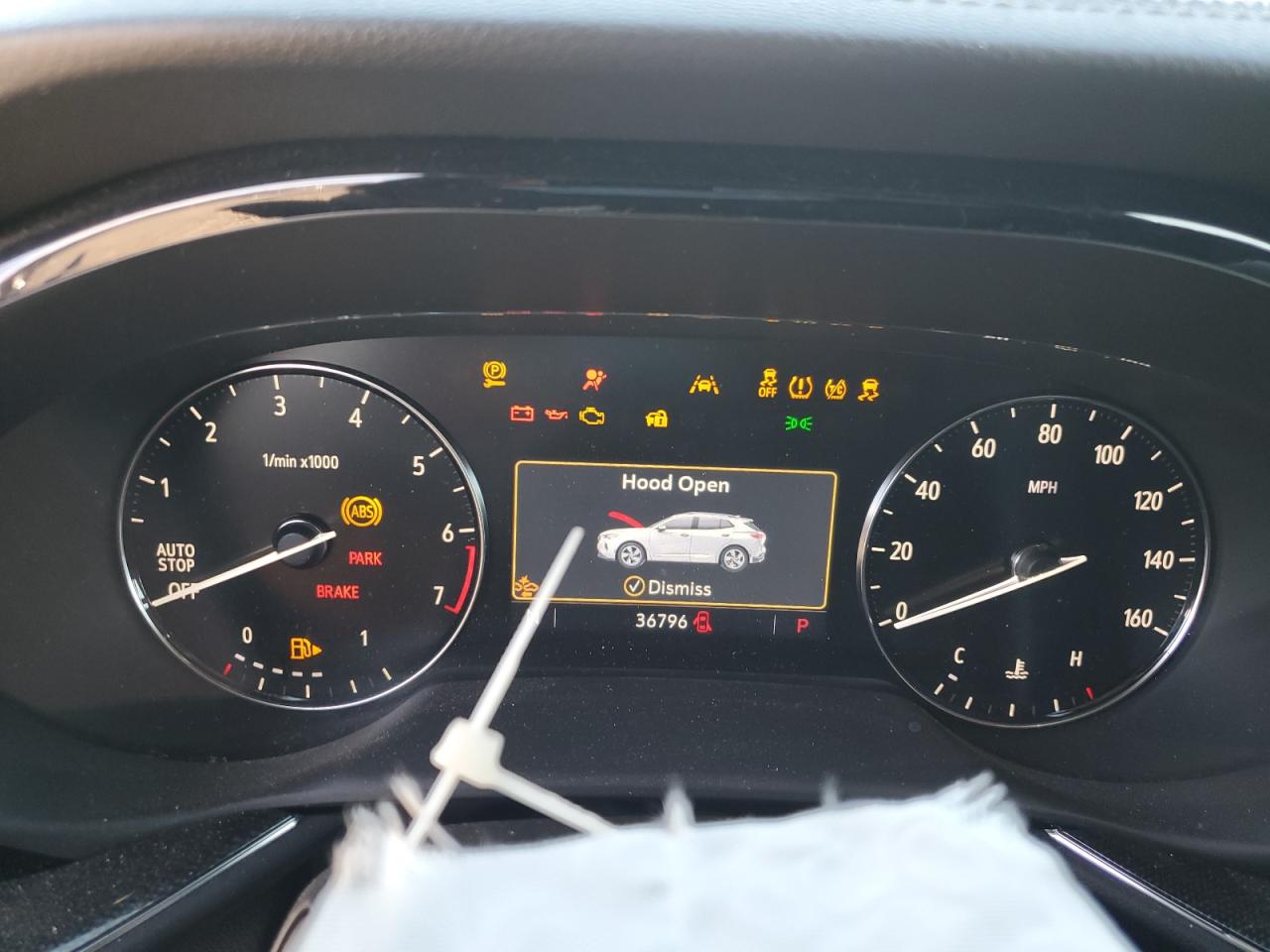 2021 Buick Envision Preferred VIN: LRBAZLR41MD071187 Lot: 92671825