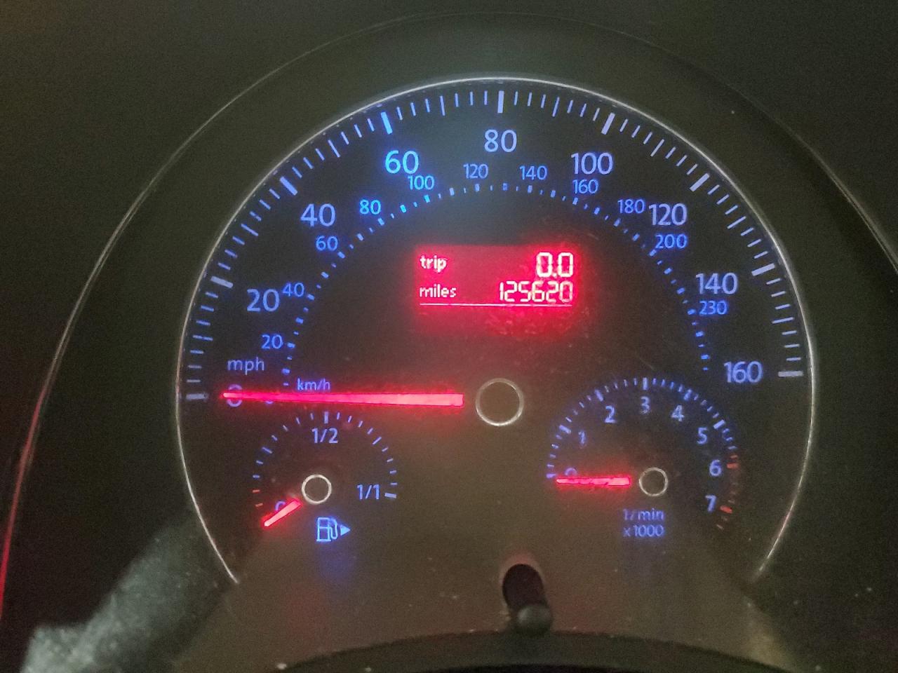 2006 Volkswagen New Beetle 2.5L Option Package 1 VIN: 3VWRW31CX6M407794 Lot: 91699685