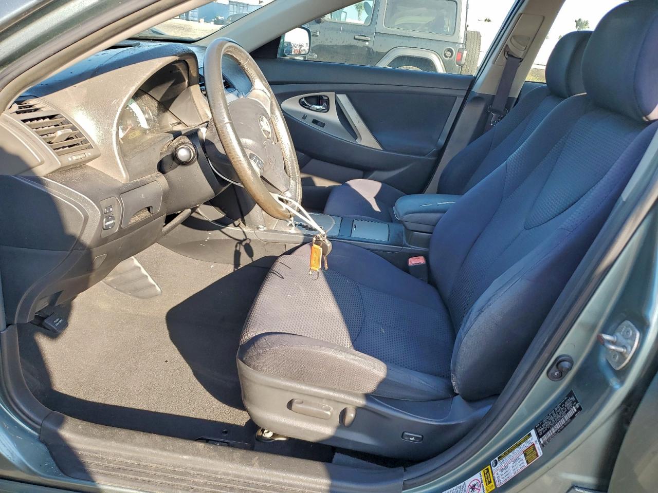 2008 Toyota Camry Ce VIN: 4T1BE46K28U739820 Lot: 93725835