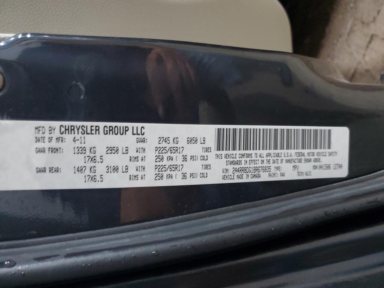 2011 Chrysler Town & Country Touring L VIN: 2A4RR8DG1BR676835 Lot: 92665035