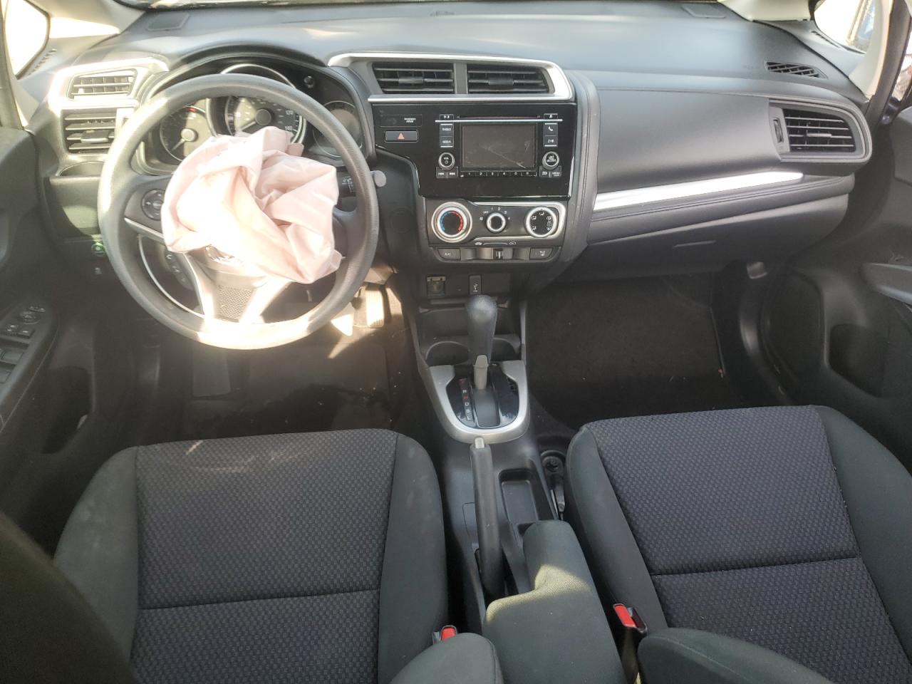 2020 Honda Fit Lx VIN: 3HGGK5H46LM725747 Lot: 91854685