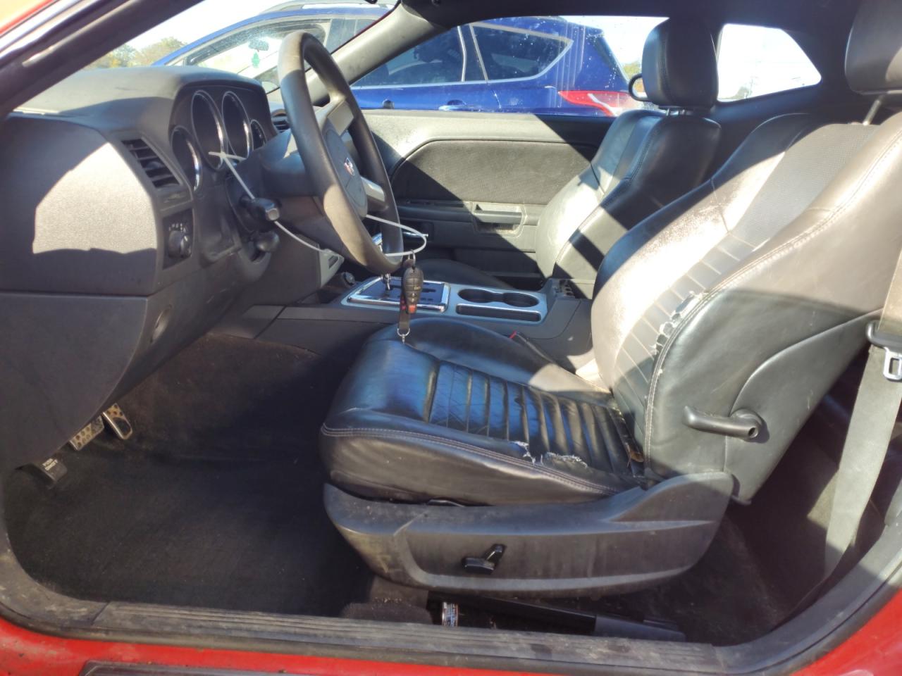 2009 Dodge Challenger Se VIN: 2B3LJ44V89H577120 Lot: 90893895