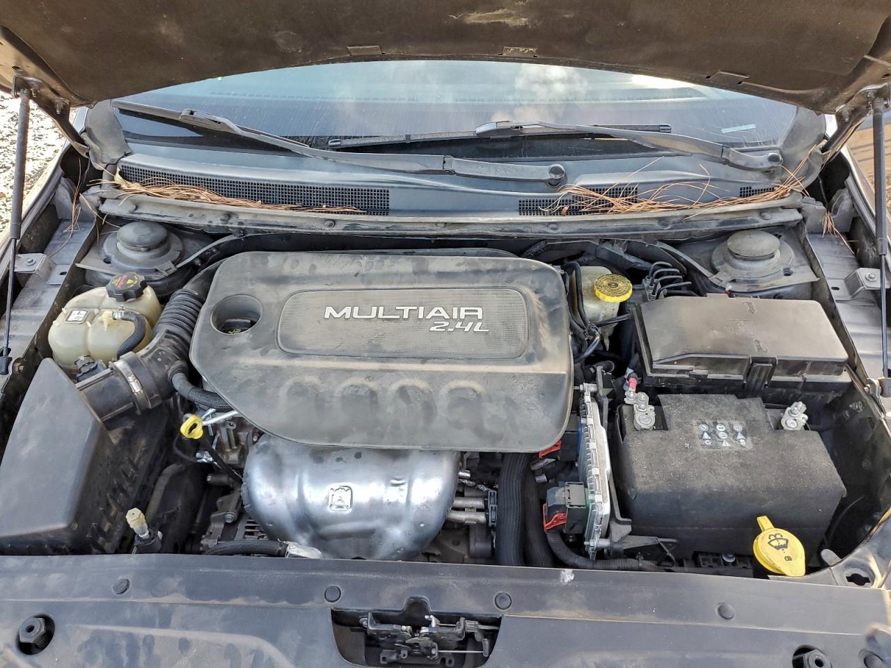 2016 Chrysler 200 Limited VIN: 1C3CCCAB8GN112410 Lot: 93455635