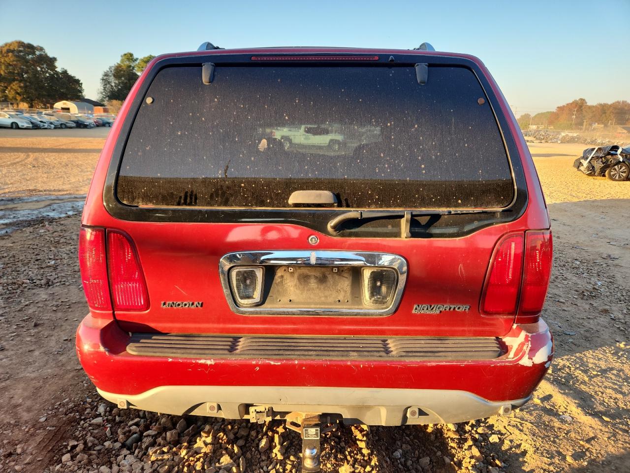 2001 Lincoln Navigator VIN: 5LMEU27A21LJ07189 Lot: 93109925