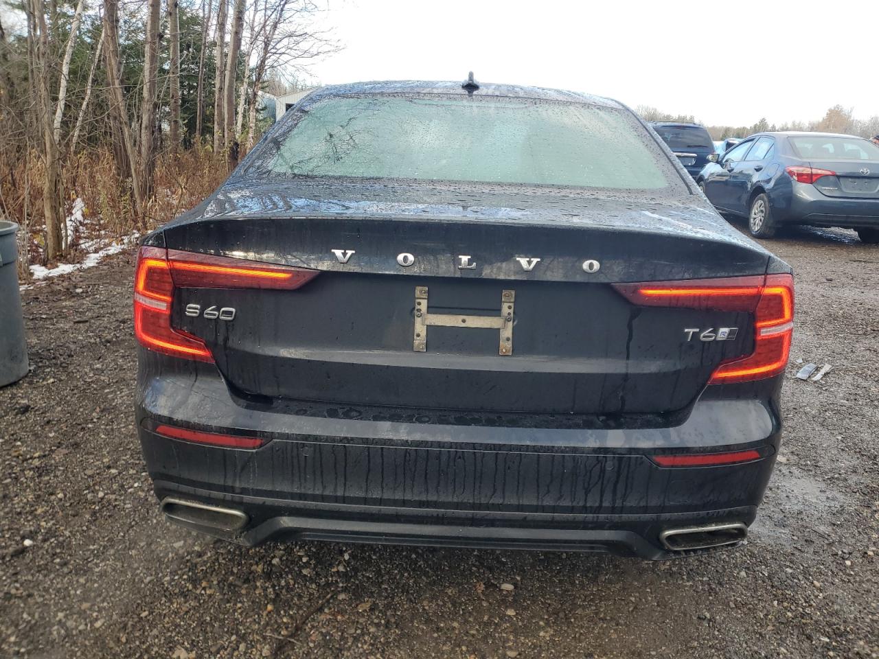 2019 Volvo S60 T6 R-Design VIN: 7JRA22TM7KG003059 Lot: 92067775