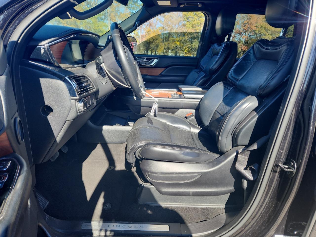 2019 Lincoln Navigator Select VIN: 5LMJJ2JT0KEL16891 Lot: 92878875