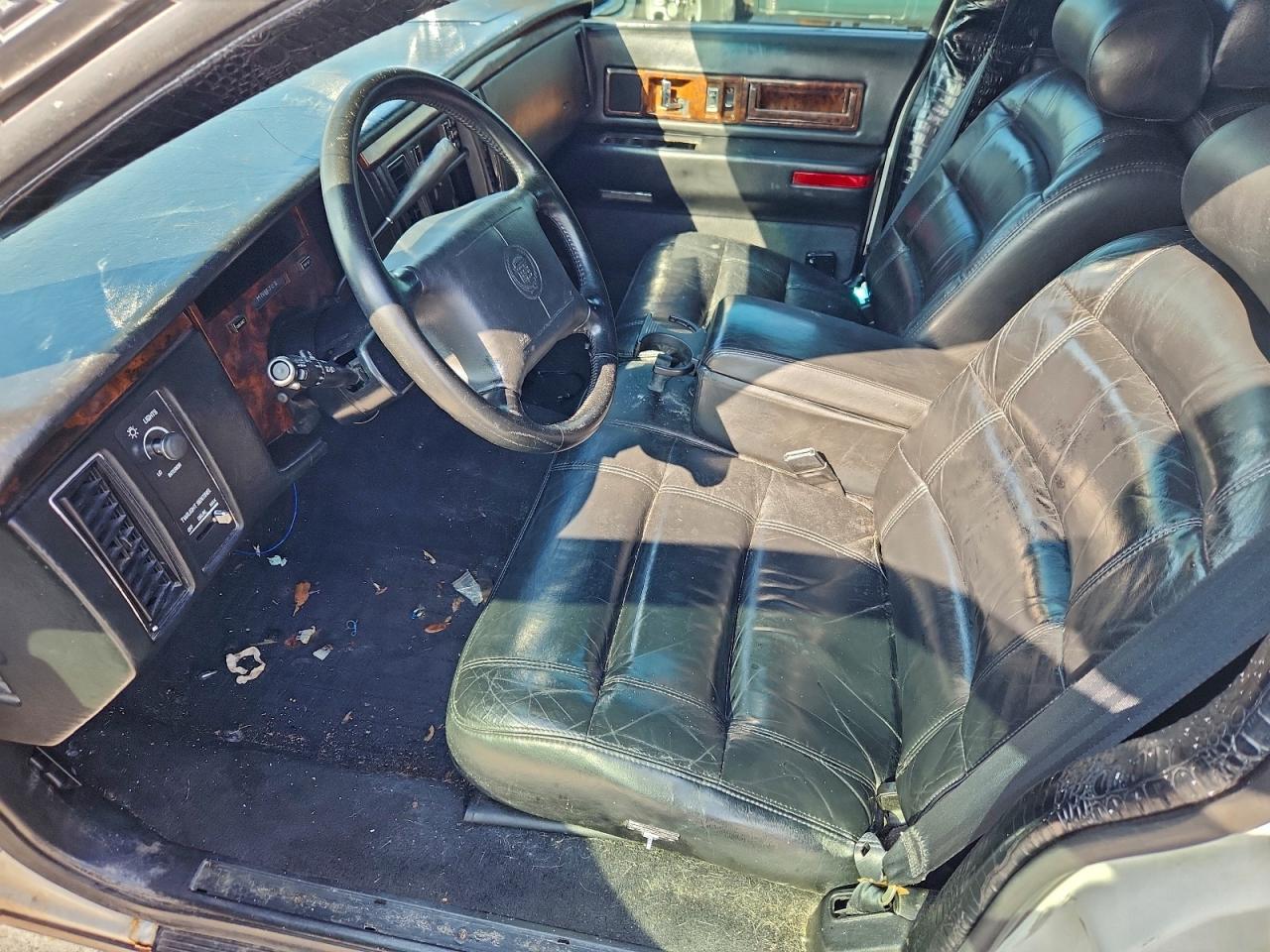 1995 Cadillac Fleetwood Base VIN: 1G6DW52P4SR708101 Lot: 85425645