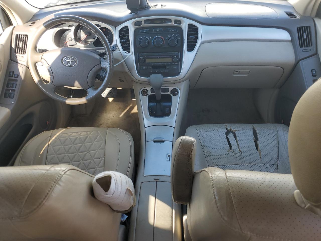 2004 Toyota Highlander Base VIN: JTEDP21A940024024 Lot: 91113425