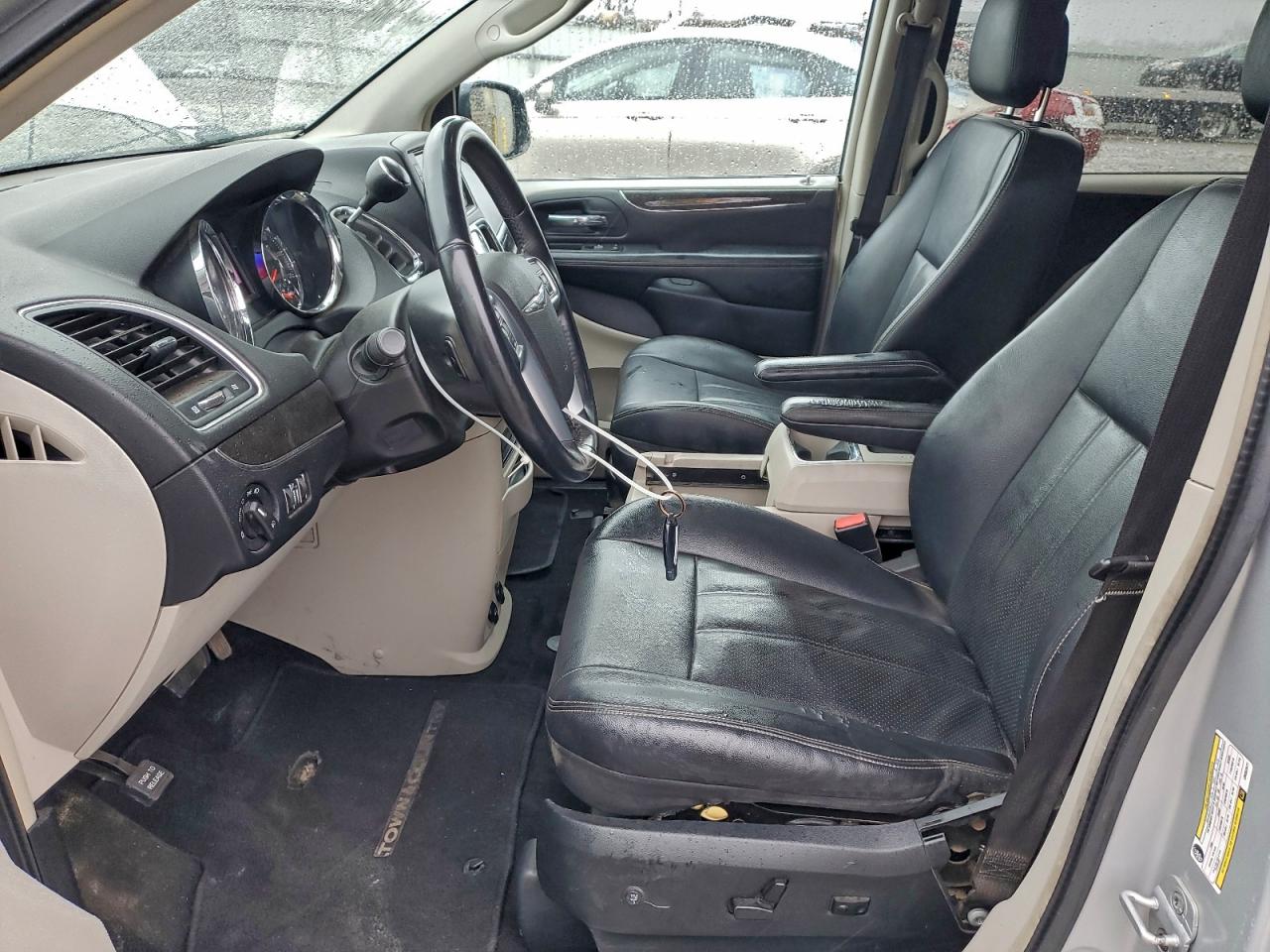 2012 Chrysler Town & Country Touring VIN: 2C4RC1BG4CR352877 Lot: 93567235