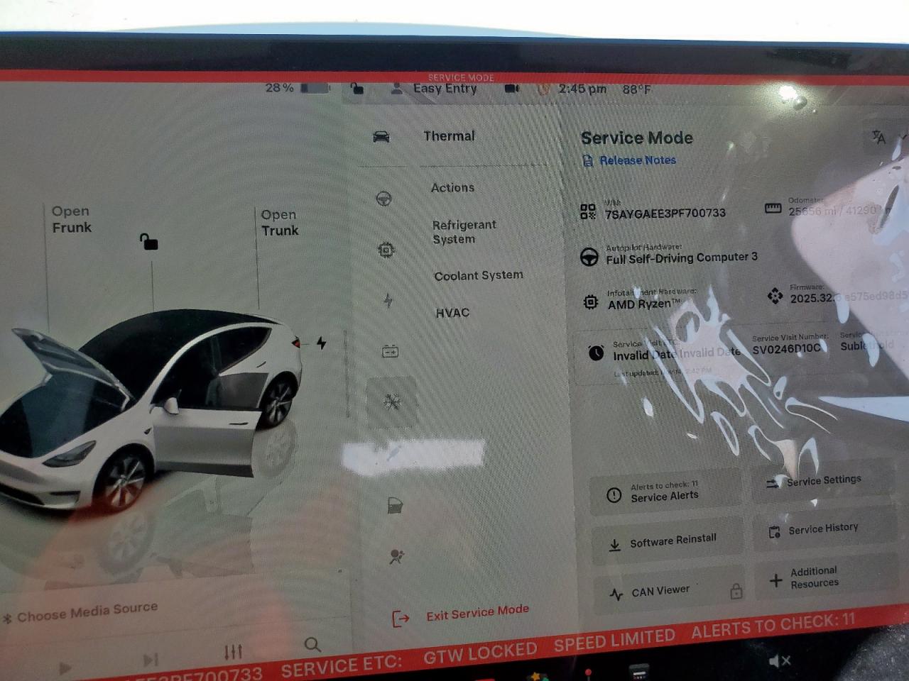 2023 Tesla Model Y VIN: 7SAYGAEE3PF700733 Lot: 92318685