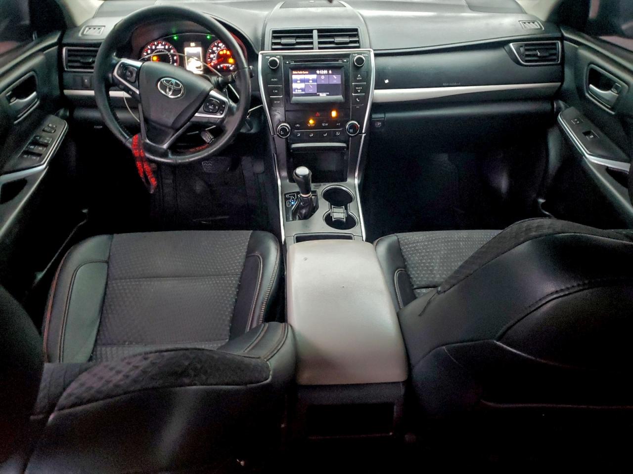 2016 Toyota Camry Le VIN: 4T1BF1FK7GU555144 Lot: 94837785