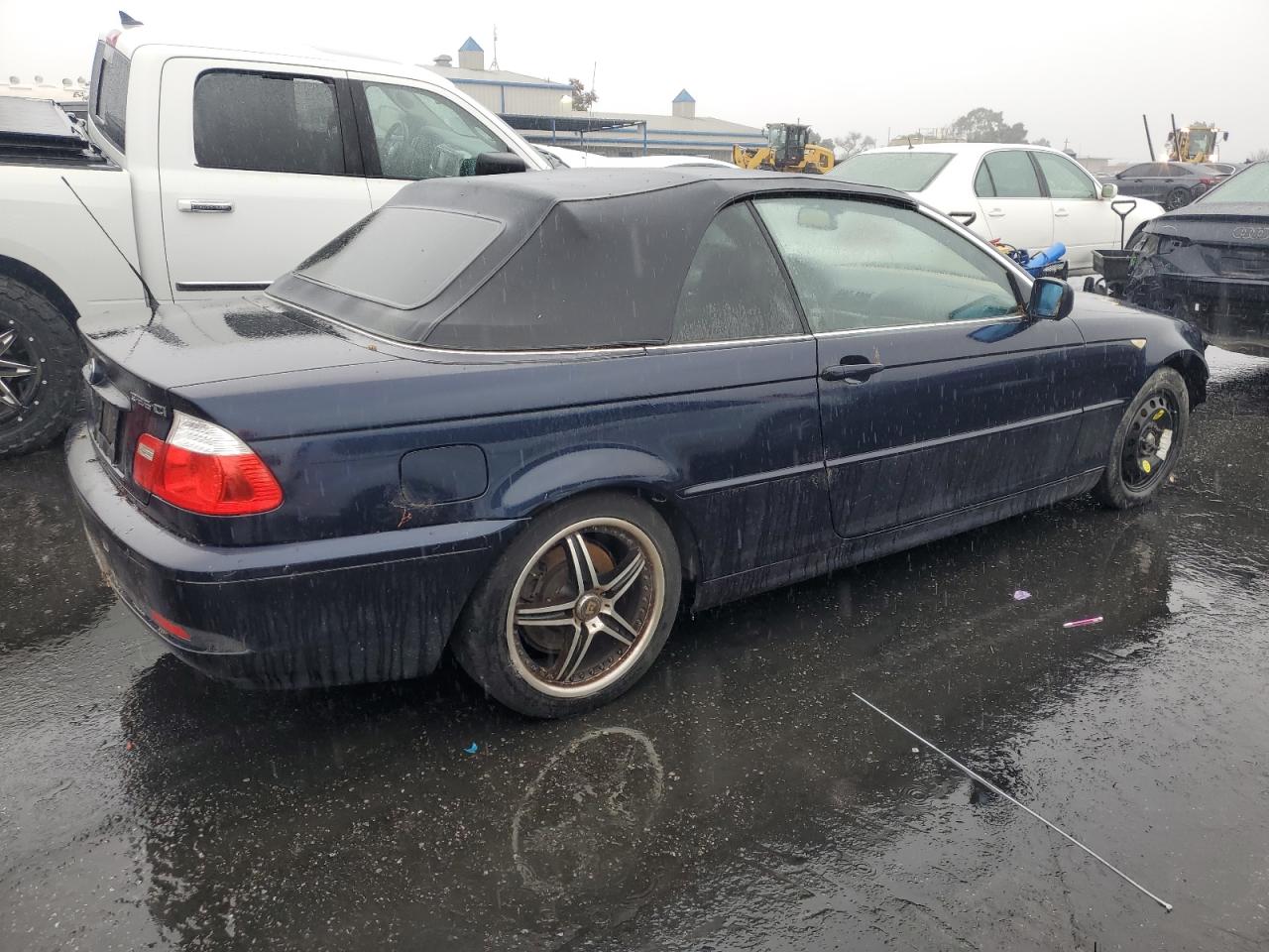 2005 BMW 325 Ci VIN: WBABW33445PX83374 Lot: 90608455