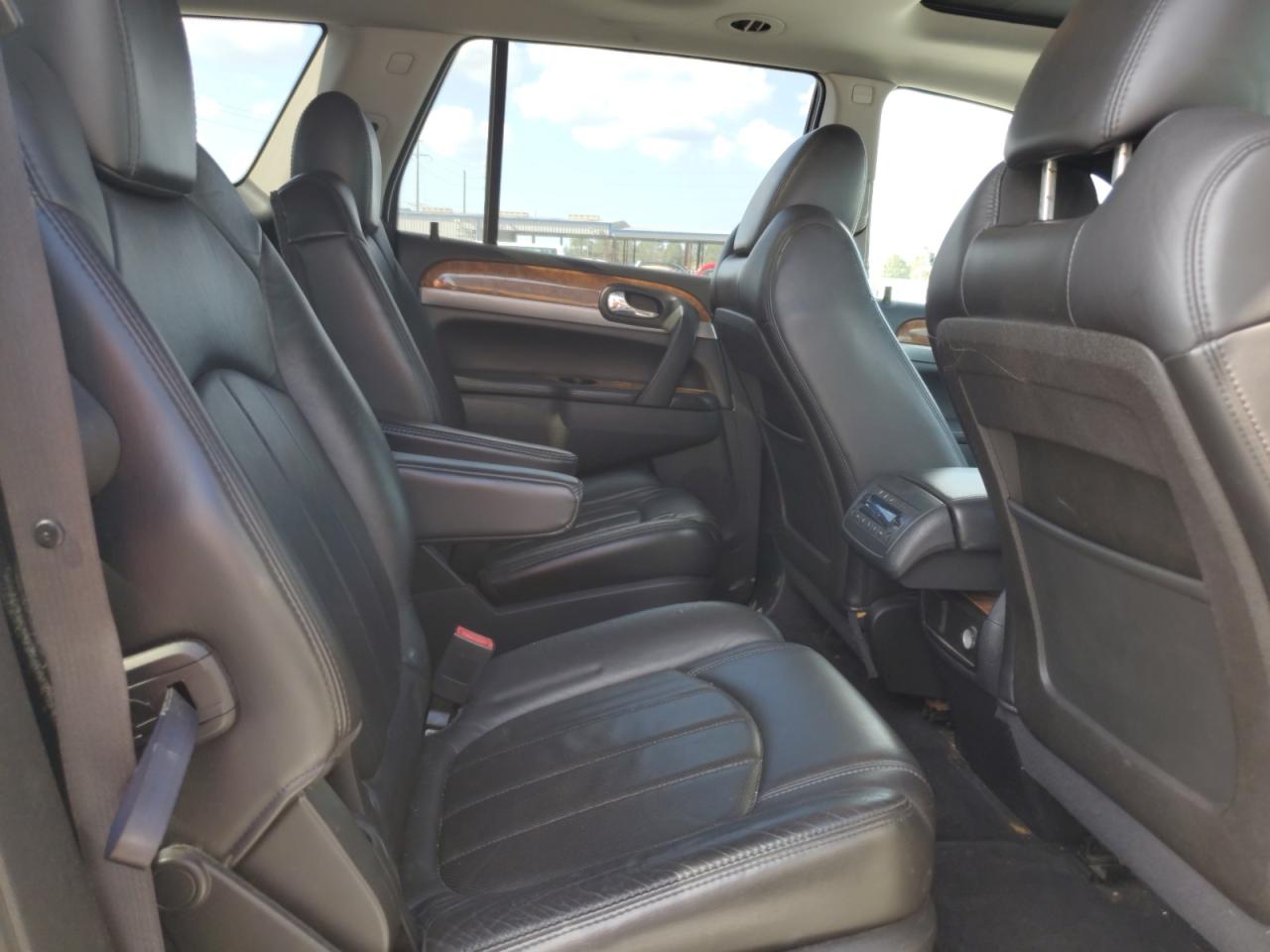 2010 Buick Enclave Cxl VIN: 5GALVCED5AJ232568 Lot: 92921045