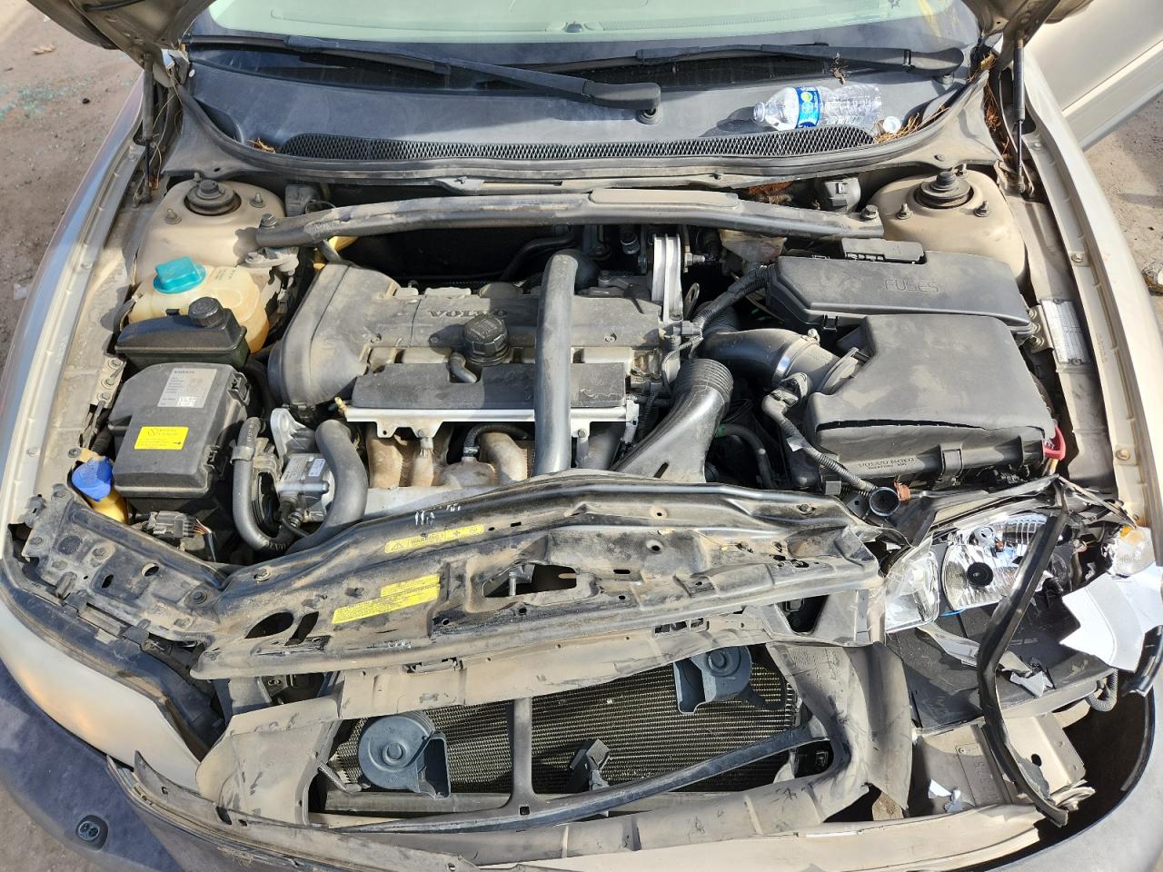 2005 Volvo Xc70 VIN: YV1SZ592351185625 Lot: 92194885