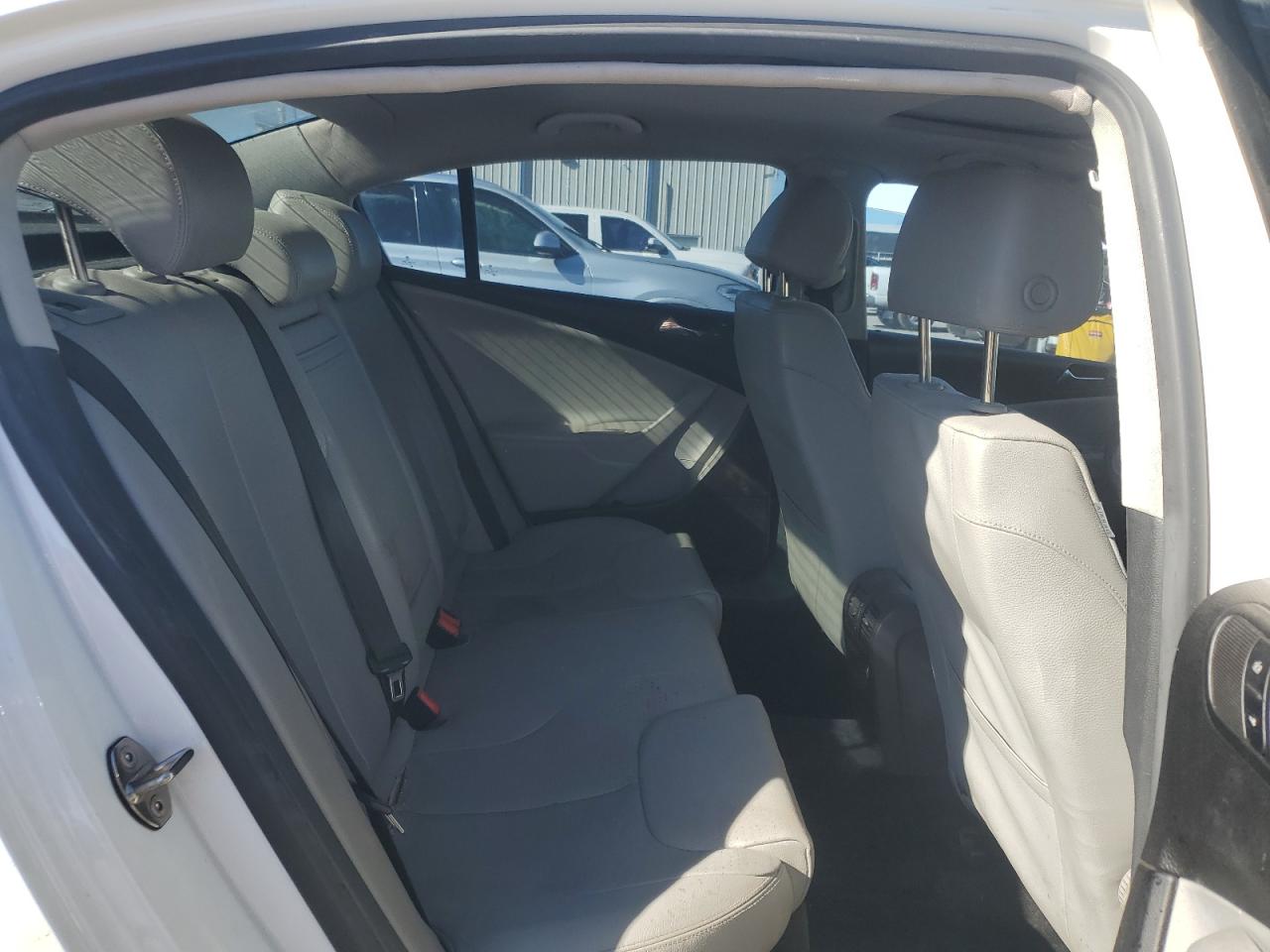 2006 Volkswagen Passat 2.0T VIN: WVWAK73C36E052280 Lot: 90759175