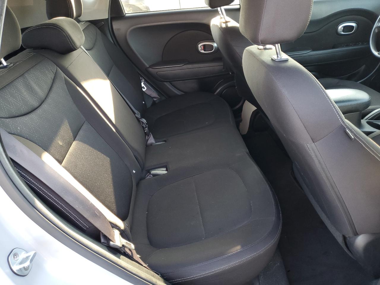 2016 Kia Soul VIN: KNDJN2A27G7858925 Lot: 91840475