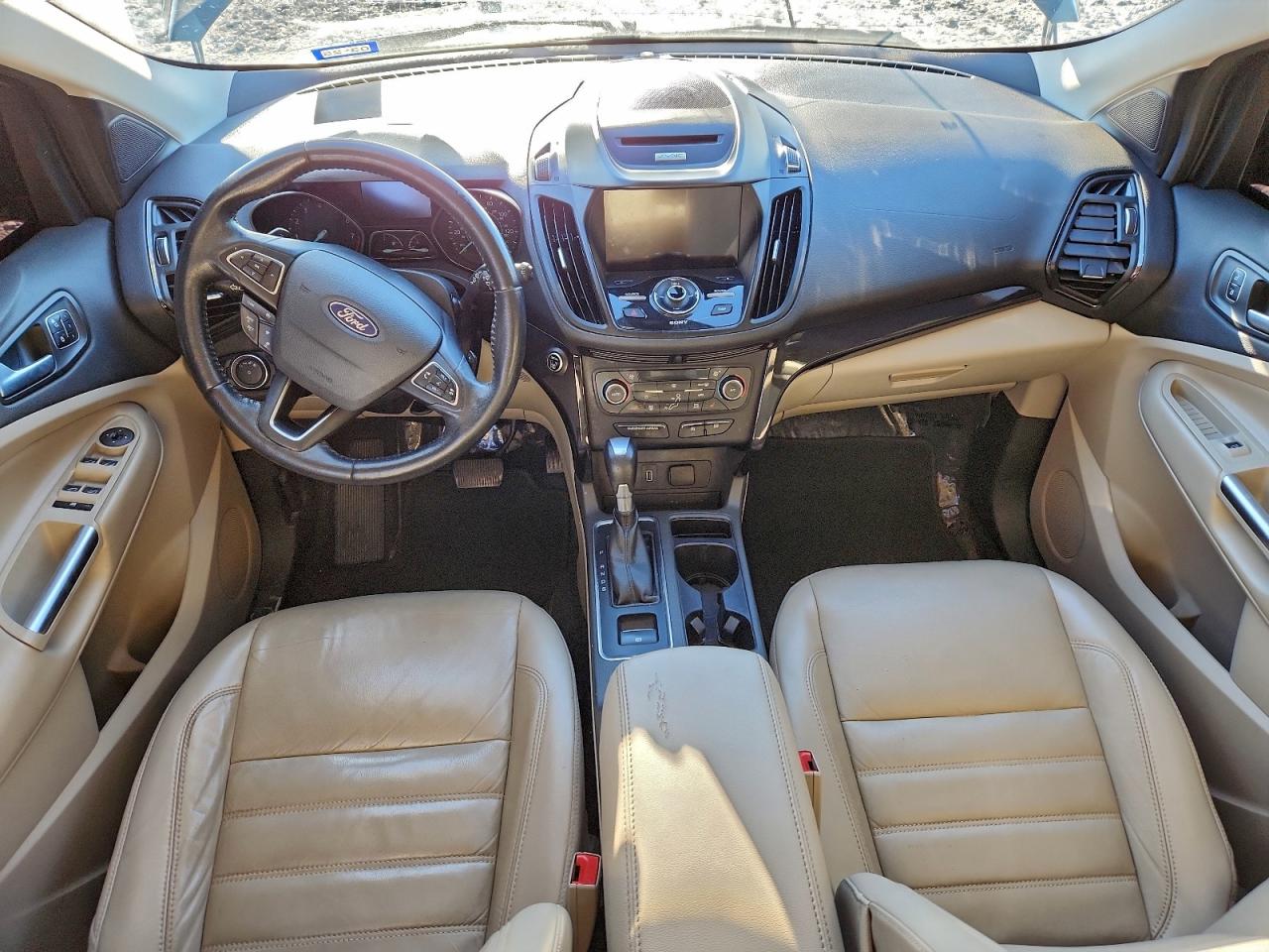 2017 Ford Escape Titanium VIN: 1FMCU0J90HUE93905 Lot: 94811755