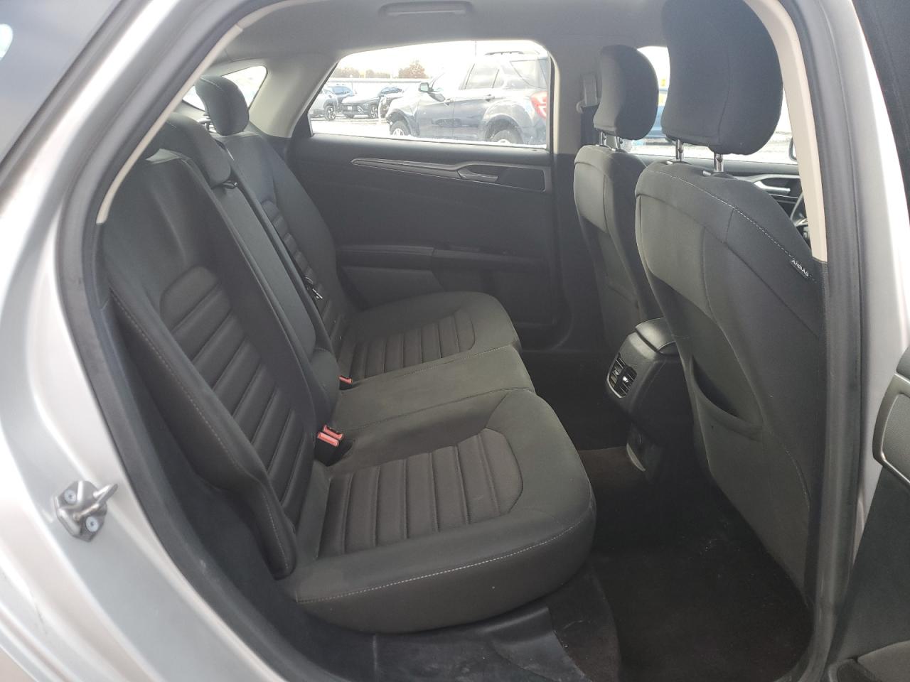 2017 Ford Fusion Se VIN: 3FA6P0H75HR211607 Lot: 92512225