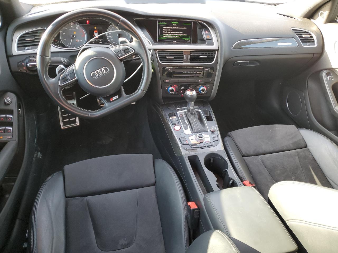 2015 Audi S4 Premium Plus VIN: WAUBGAFL1FA068514 Lot: 92190805