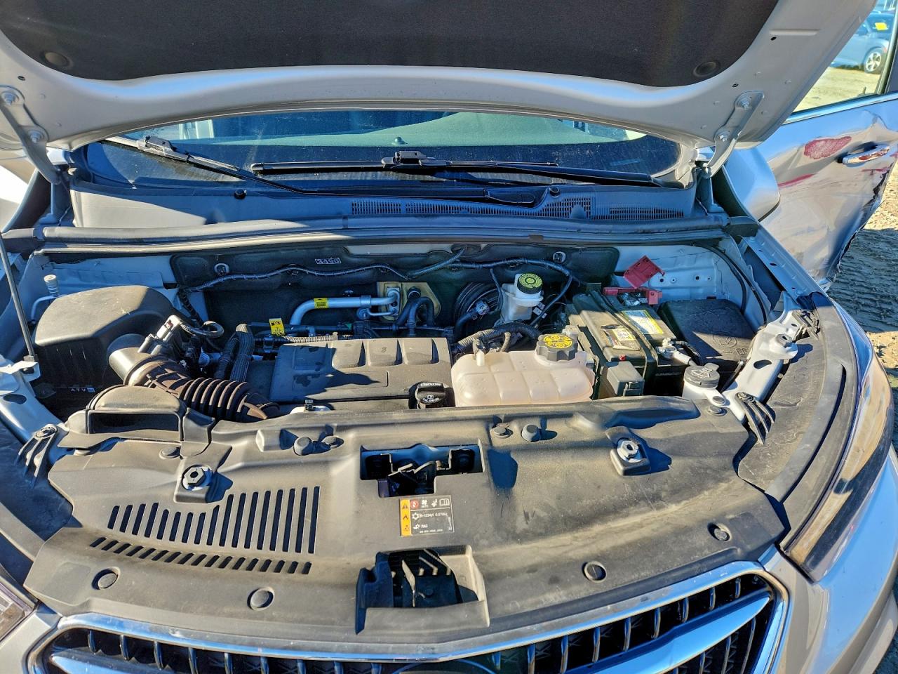 2021 Buick Encore Preferred VIN: KL4CJASB8MB305166 Lot: 94150955