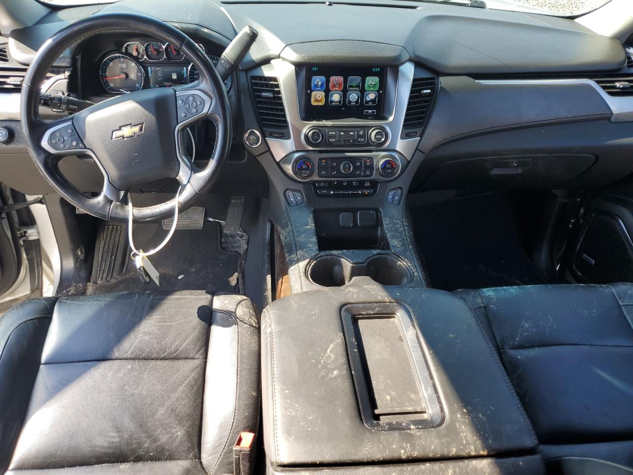 2019 Chevrolet Suburban C1500 Lt VIN: 1GNSCHKC1KR302327 Lot: 91648635