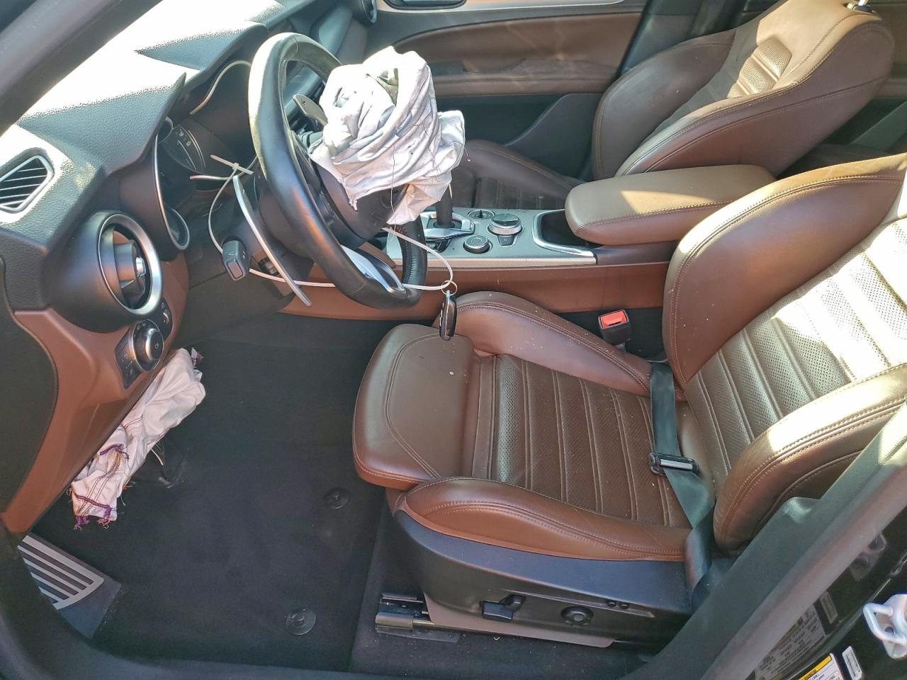 2021 Alfa Romeo Stelvio Ti VIN: ZASPAKBN2M7D01115 Lot: 93747275