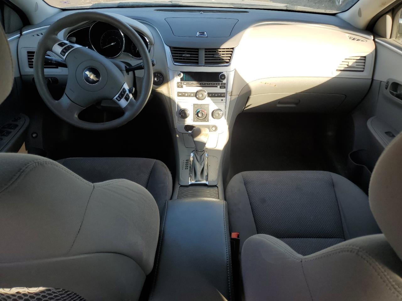 2010 Chevrolet Malibu 1Lt VIN: 1G1ZC5EB0AF235995 Lot: 92880055