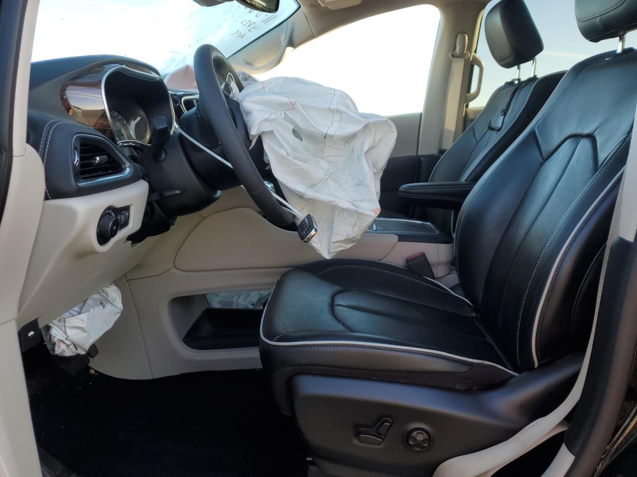 2023 Chrysler Pacifica Limited VIN: 2C4RC3GGXPR545660 Lot: 92425575