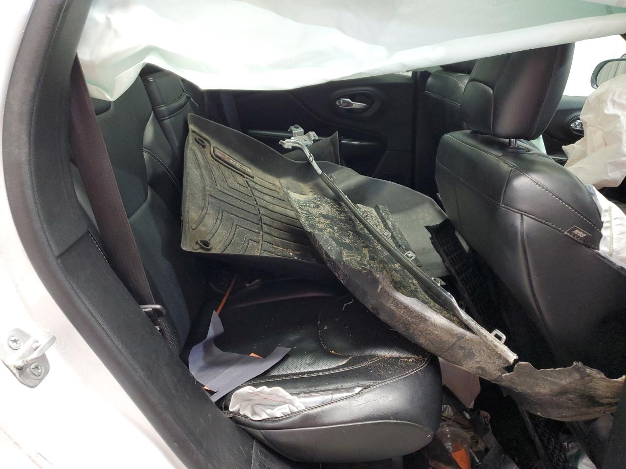 2014 Jeep Cherokee Limited VIN: 1C4PJMDS2EW276683 Lot: 93551485