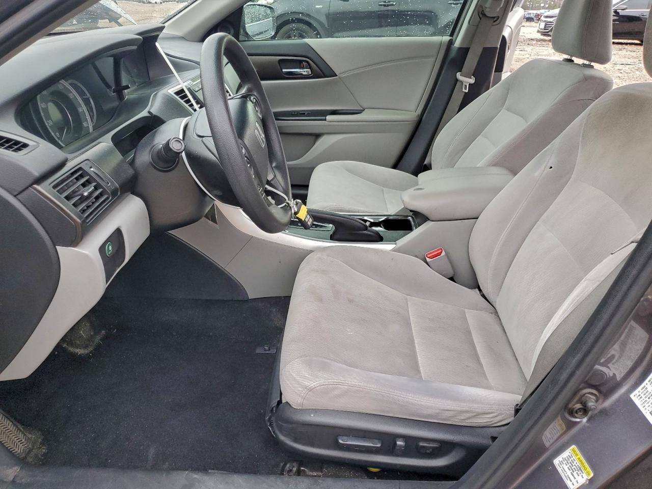 2015 Honda Accord Ex VIN: 1HGCR2F73FA041195 Lot: 93650785