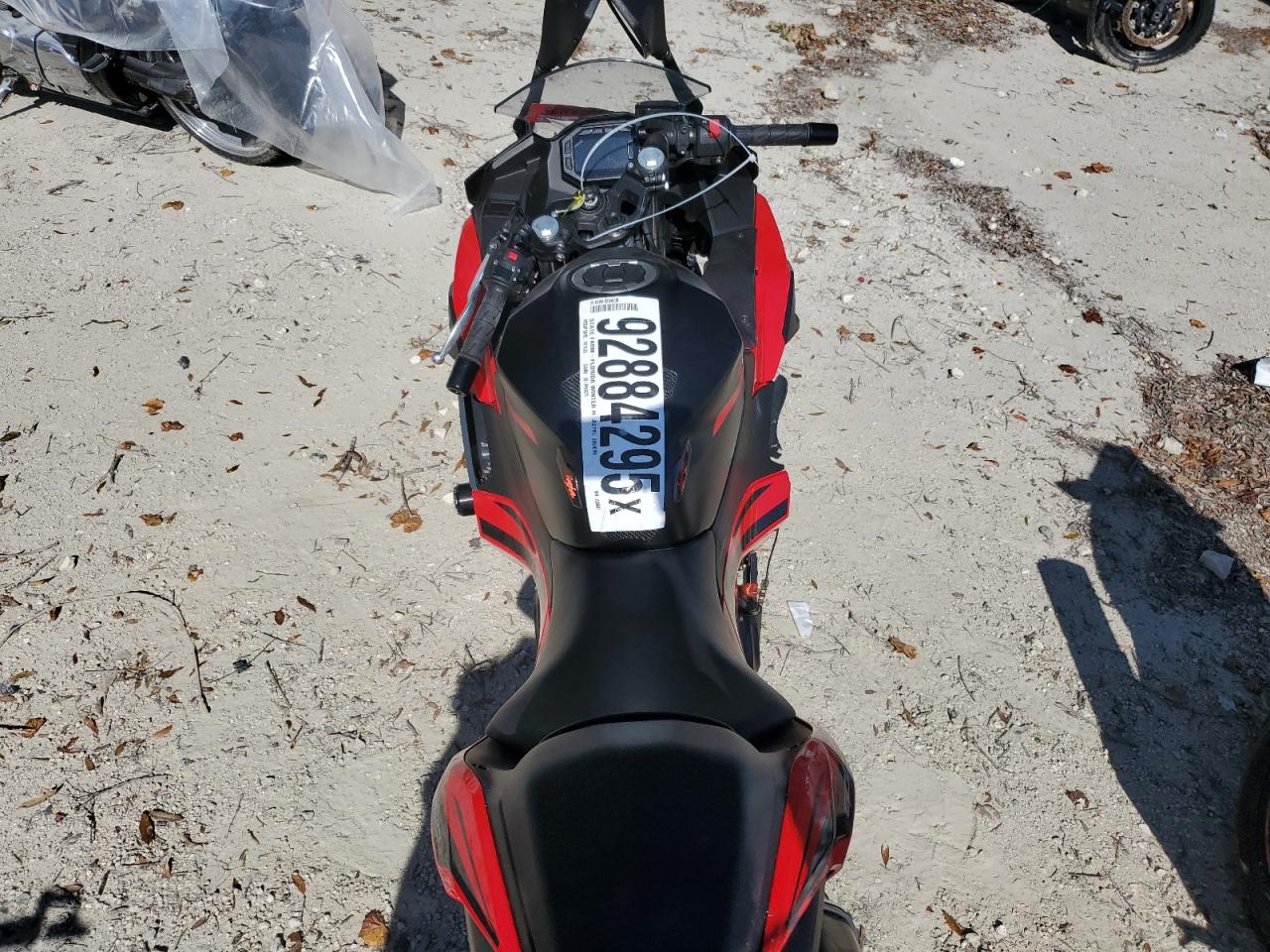 2025 Kawasaki Ex500 VIN: ML5EXGG12SDA35642 Lot: 92884295