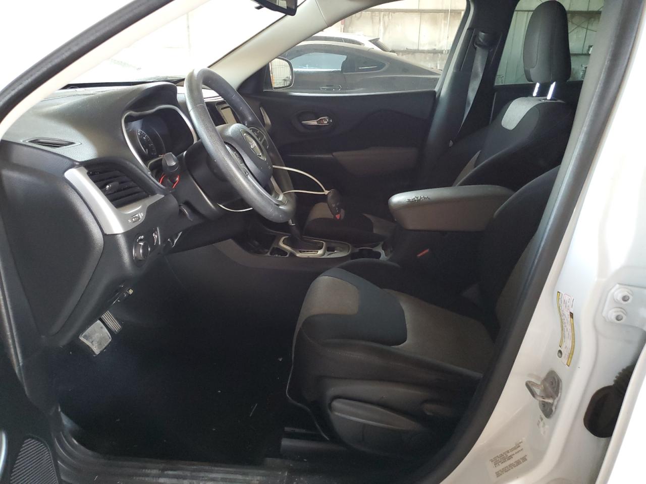 2014 Jeep Cherokee Sport VIN: 1C4PJLAB0EW217243 Lot: 91706885