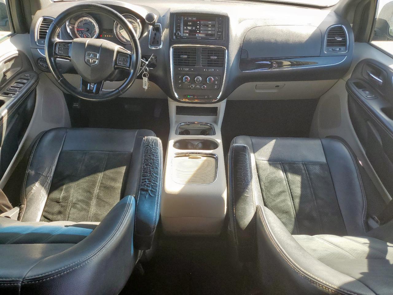 2017 Dodge Grand Caravan Sxt VIN: 2C4RDGCG1HR685253 Lot: 91654695