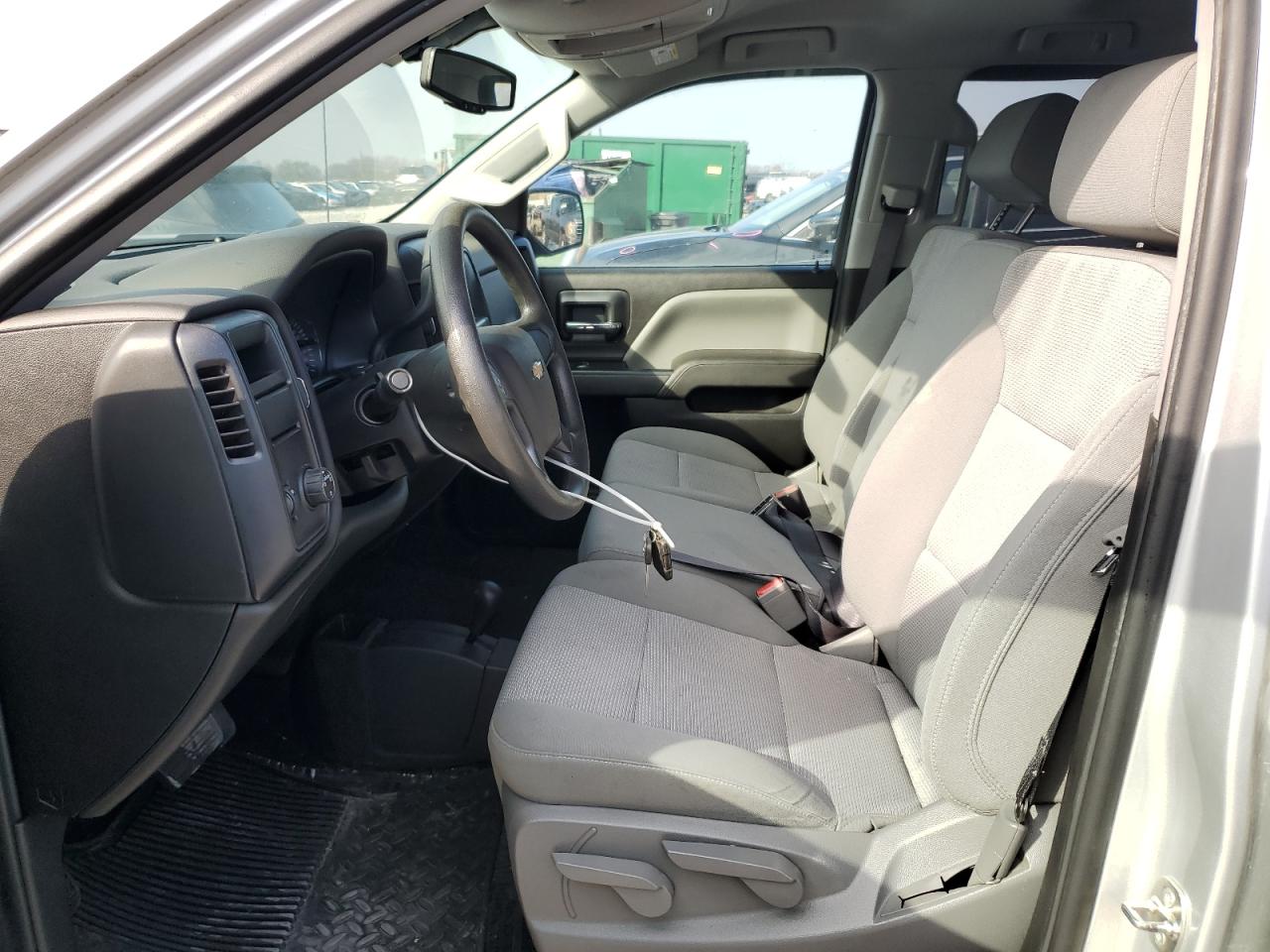 2018 Chevrolet Silverado K1500 Custom VIN: 1GCVKPEH3JZ159597 Lot: 93419055