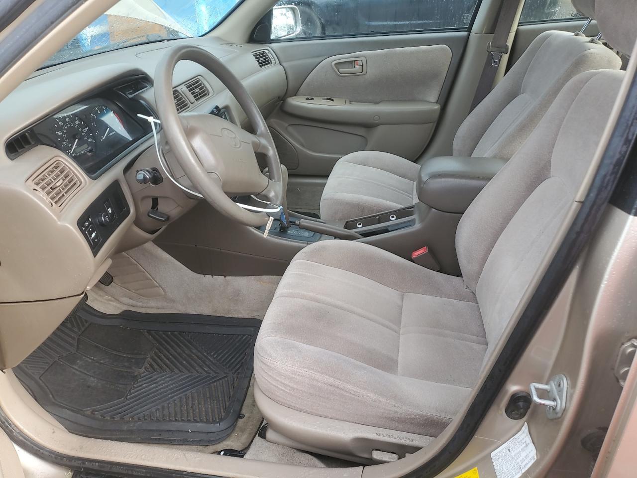 1999 Toyota Camry Le VIN: JT2BF28K5X0220245 Lot: 91221715