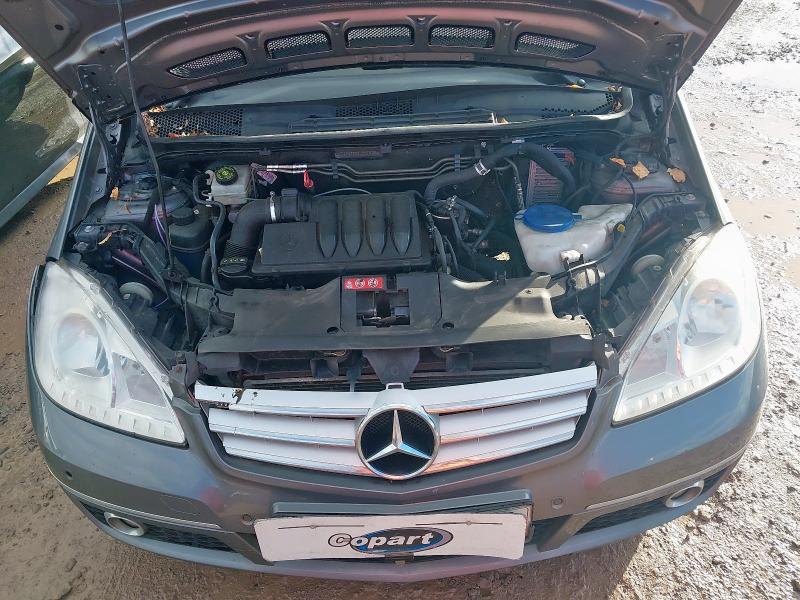 2010 MERCEDES-BENZ A CLASS A160 CDI AVANTGARDE SE 5DR CVT AUTO