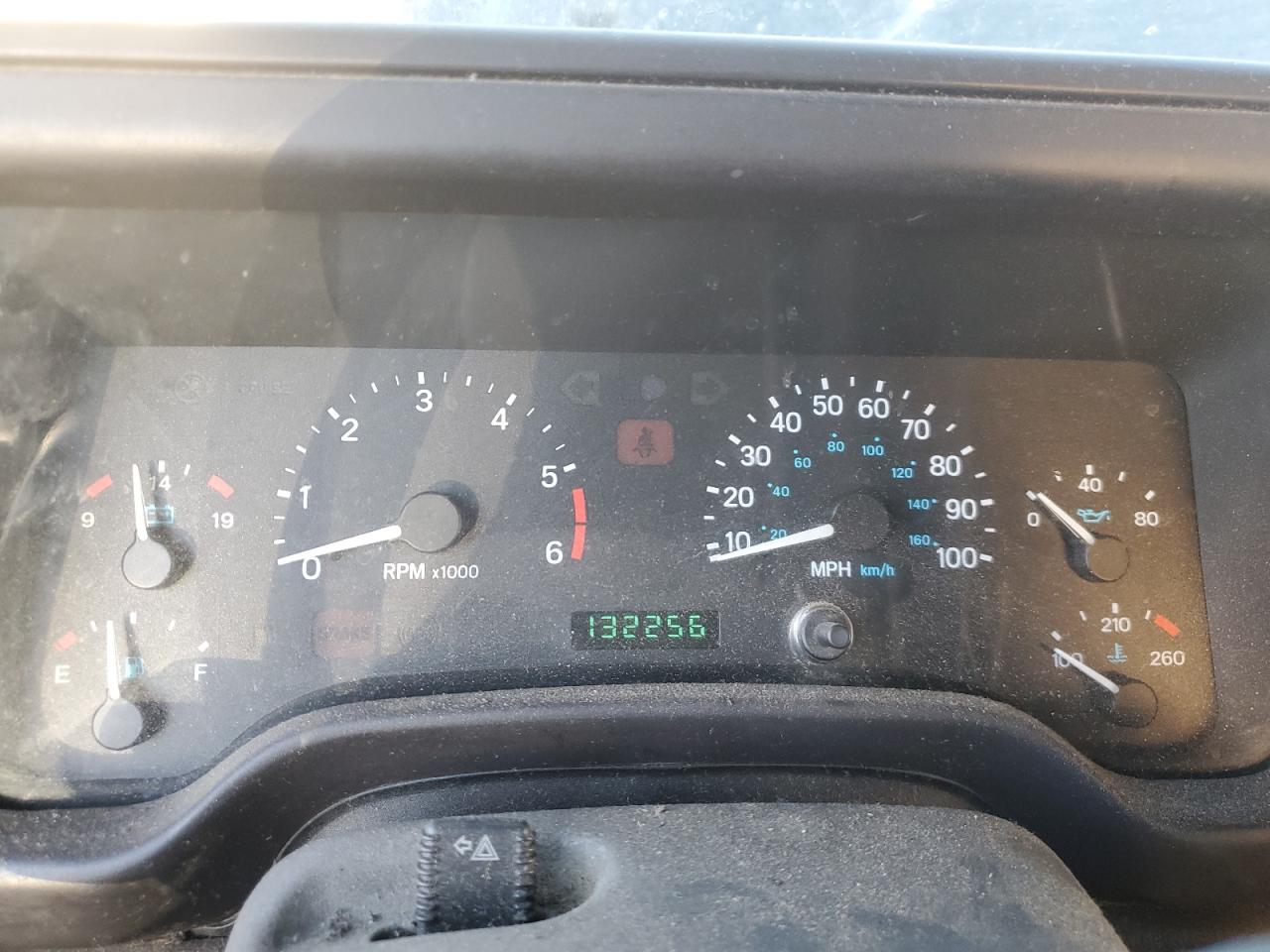 2000 Jeep Wrangler / Tj Se VIN: 1J4FA29P9YP720025 Lot: 92681625