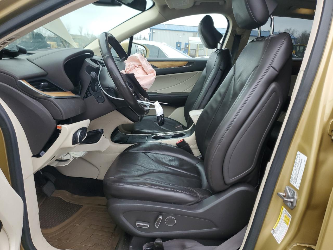 2015 Lincoln Mkc VIN: 5LMCJ2A98FUJ01705 Lot: 93356255