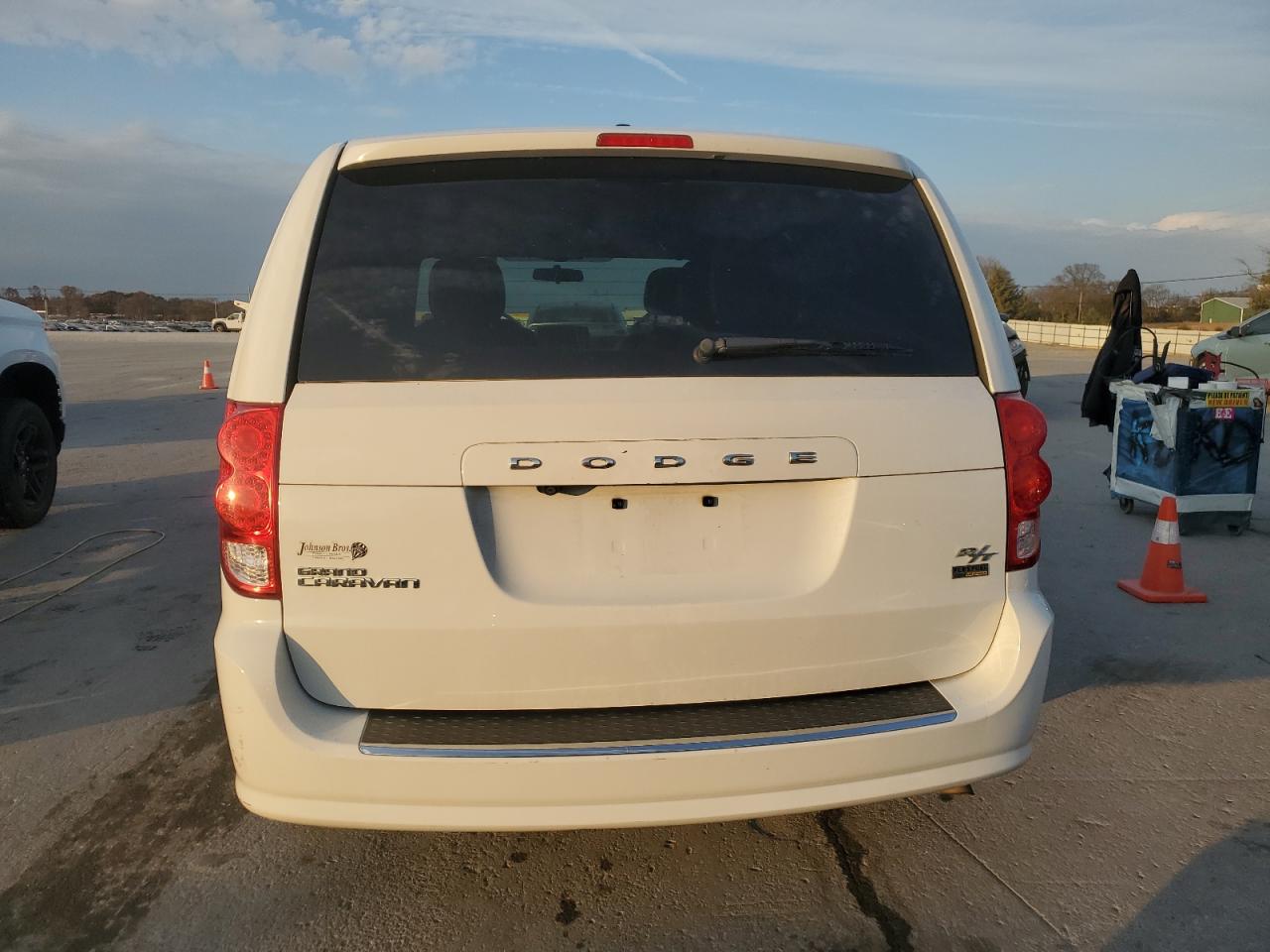2016 Dodge Grand Caravan R/T VIN: 2C4RDGEG0GR225335 Lot: 93003775