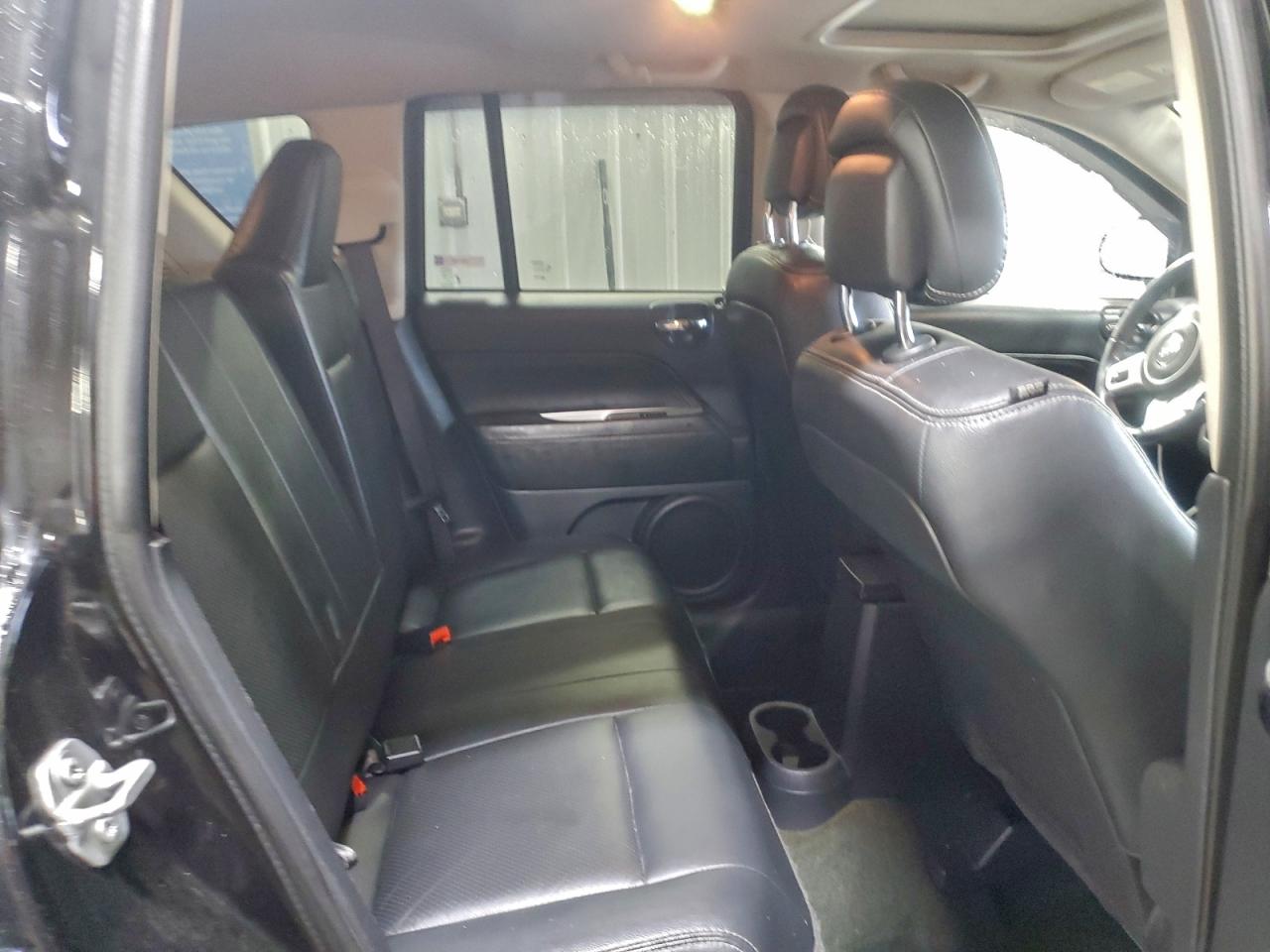 2016 Jeep Compass Latitude VIN: 1C4NJDEB9GD746020 Lot: 92918955