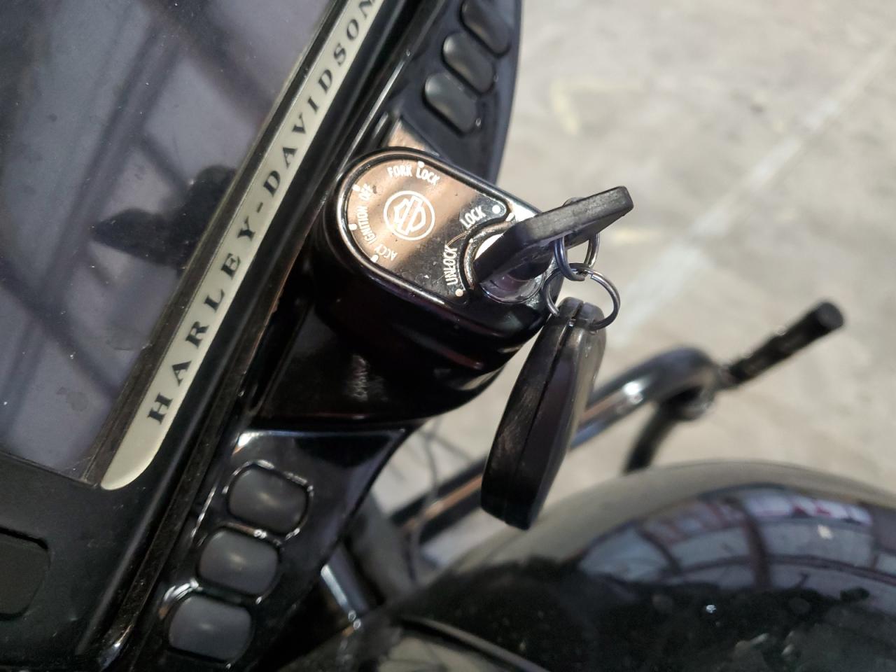 2018 Harley-Davidson Flhxs Street Glide Special VIN: 1HD1KRC14JB616960 Lot: 93688455