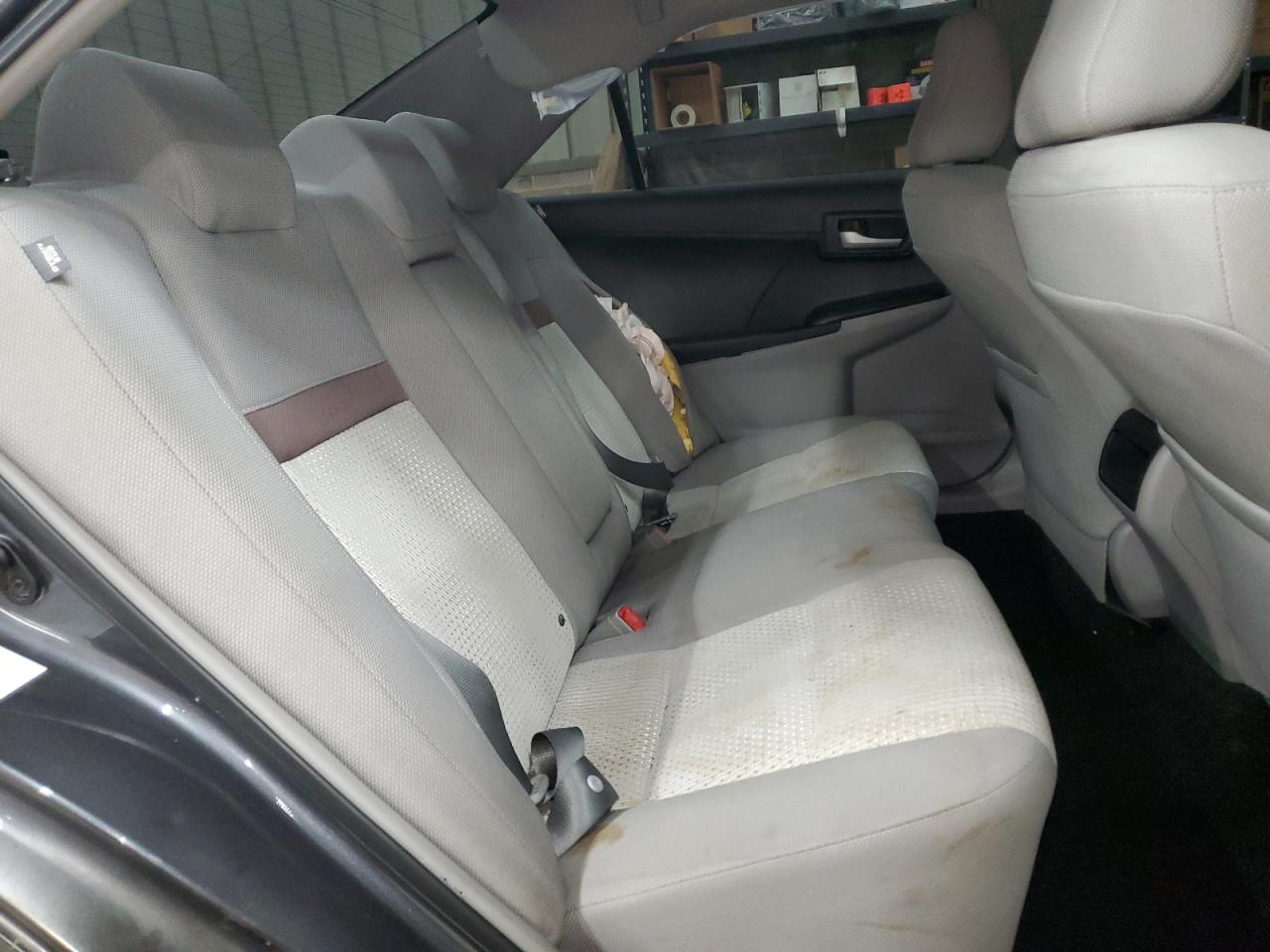 1999 Toyota Camry Base VIN: 4T4BF1FK2CR263580 Lot: 90843975