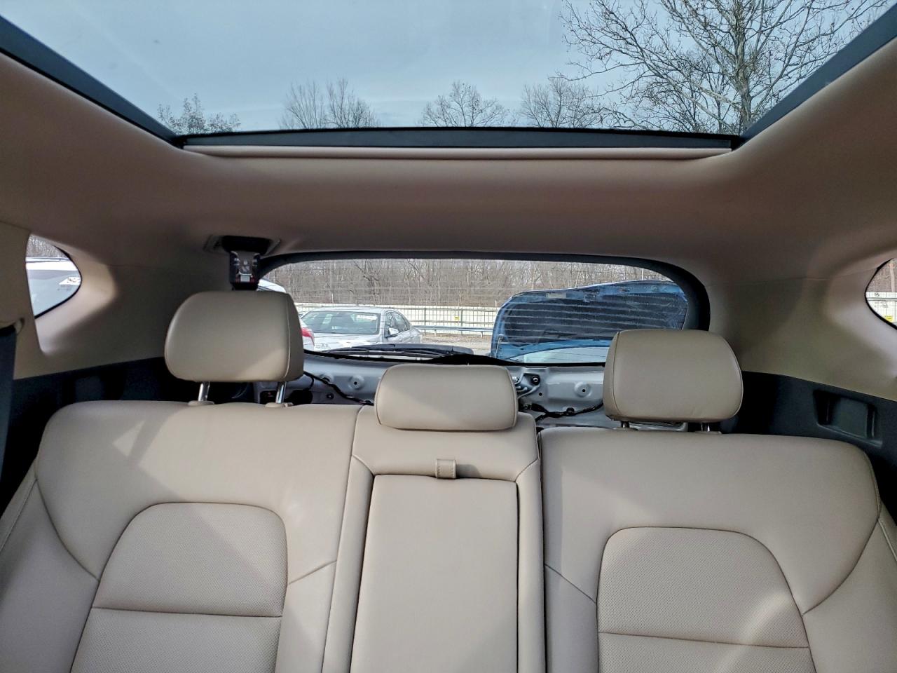 2018 Hyundai Tucson Value VIN: KM8J3CA24JU627075 Lot: 94419615