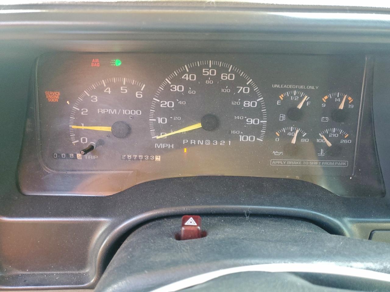 1997 Chevrolet Gmt-400 K1500 VIN: 2GCEK19R3V1142202 Lot: 93879455