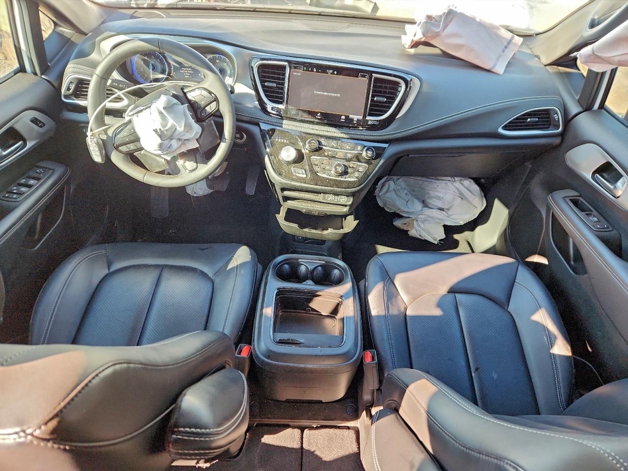 2024 Chrysler Pacifica Touring L VIN: 2C4RC1BG9RR107386 Lot: 93191595