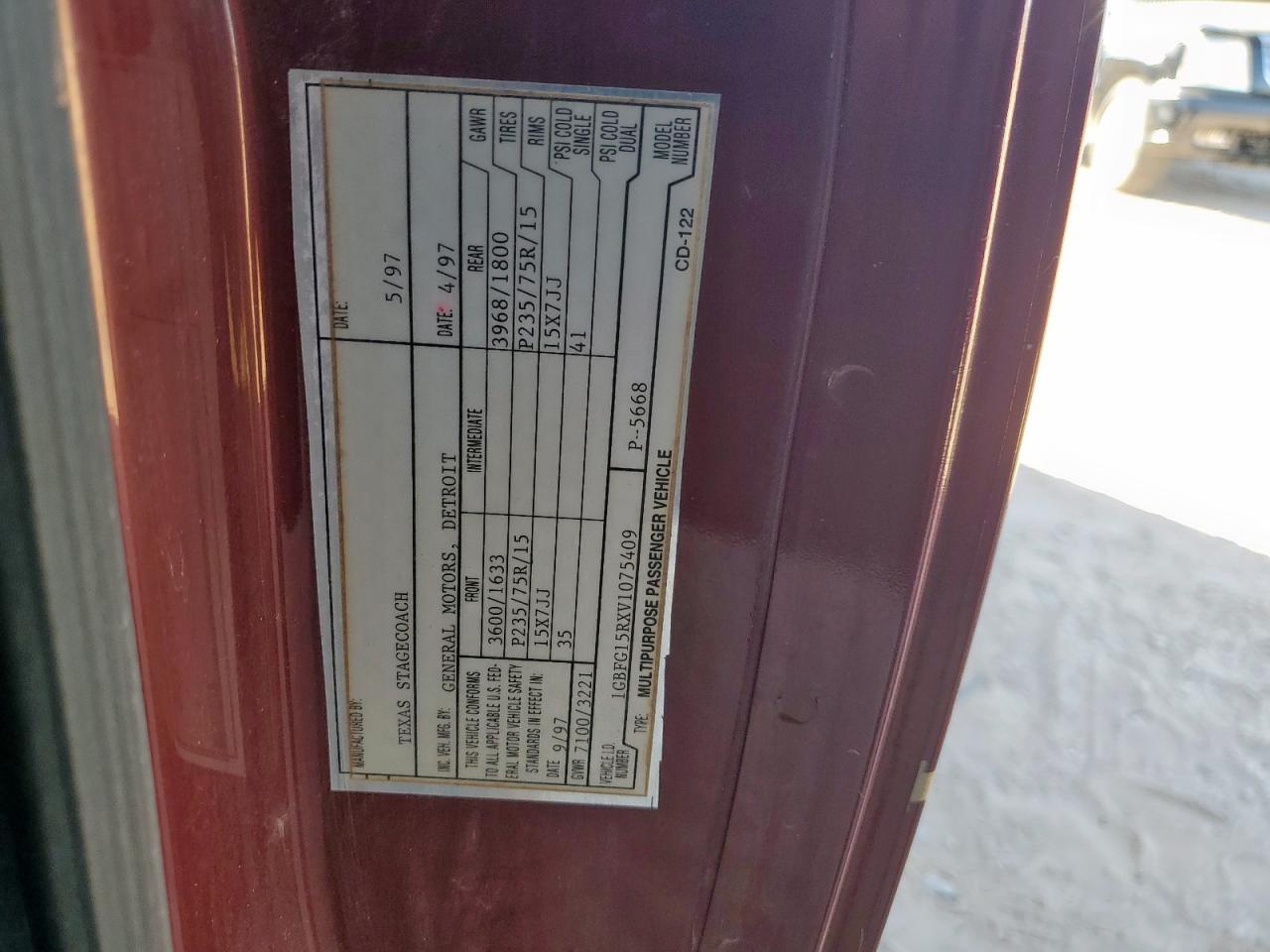 1997 Chevrolet Express G1500 VIN: 1GBFG15RXV1075409 Lot: 92793585