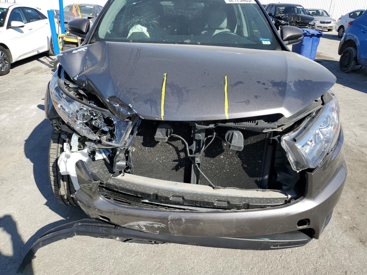 2016 Toyota Highlander Xle VIN: 5TDKKRFH4GS179669 Lot: 92173485