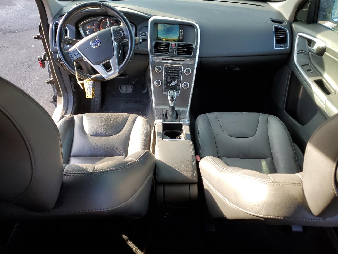 2015 Volvo Xc60 T5 Premier VIN: YV4612RK1F2716116 Lot: 90736965