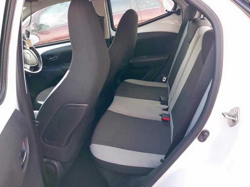 2017 TOYOTA AYGO 1.0 VVT-I X-PLAY 5DR